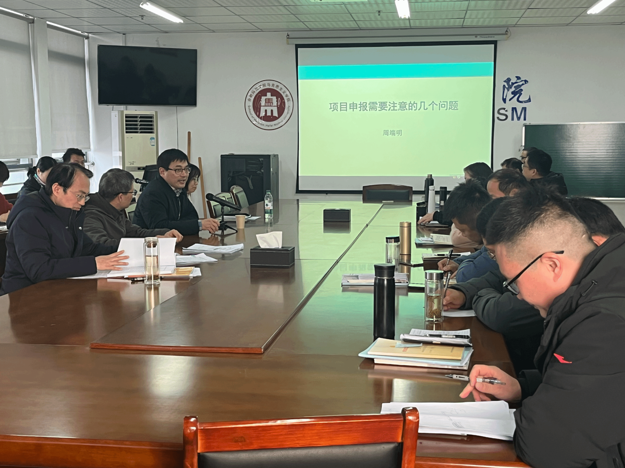 院领导深入永利集团304am登录调研指导科研工作